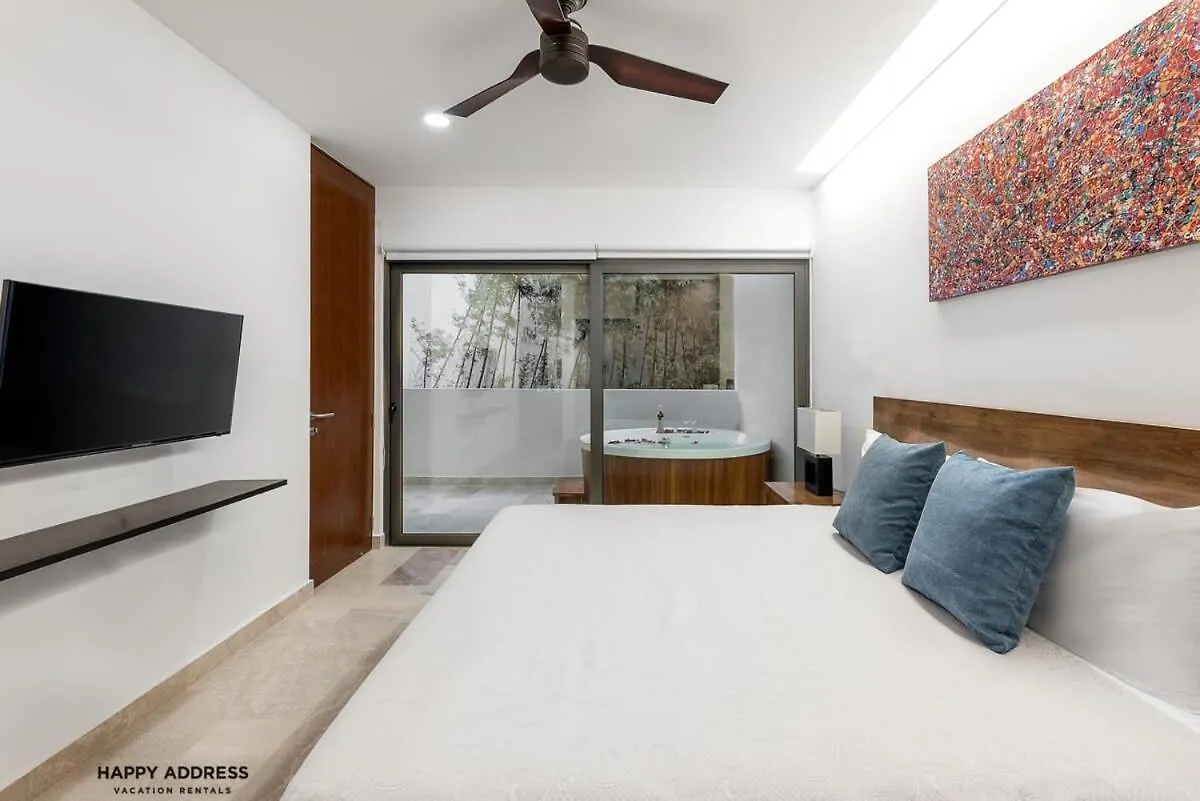 Trendy 1 Bedroom Apartment In Cruz Con Mar Brand New Building Playa del Carmen México
